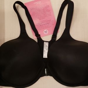 Leading Lady front closure racer back bra, padded